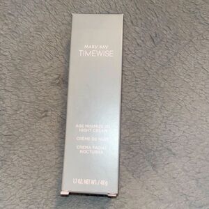 Mary Kay age minimize 3-D night cream. NIB